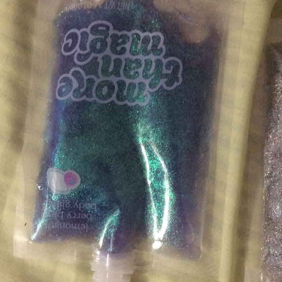 Body glitter - Picture 2 of 3